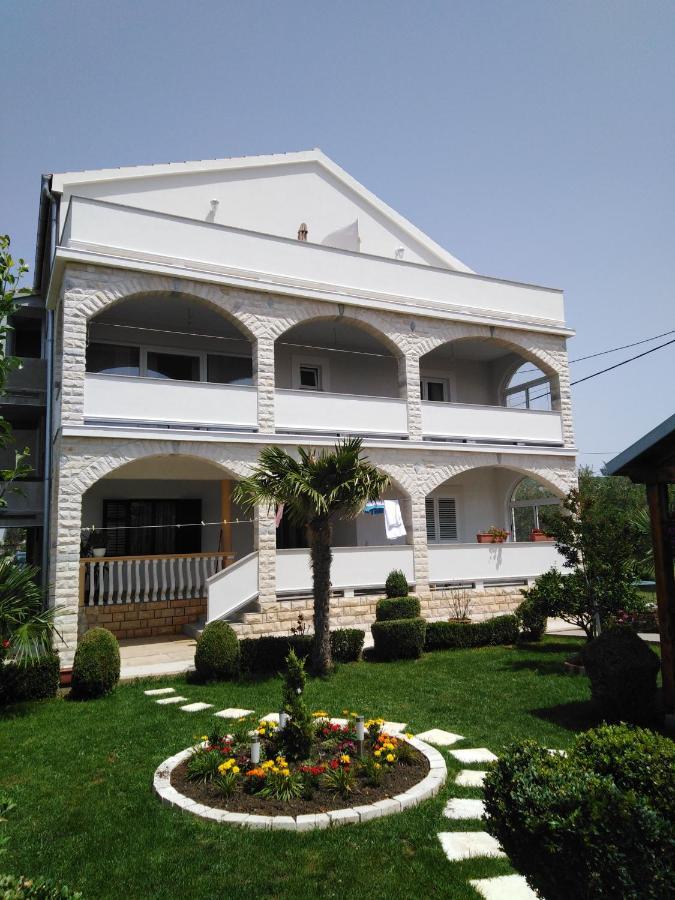 Solmaris Apartments Sukošan Exterior foto